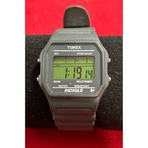 Vintage‎ Timex 80 Indiglo Digital Watch Gray Classic T2N214 New Battery